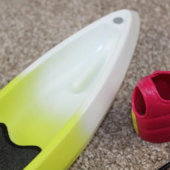 Liv Doll Making Waves Kayak Paddle Life Jacket Set Toy Lot Spin Master 2011 RARE - Picture 4 of 5